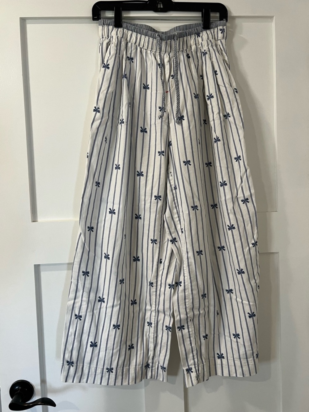 Aerie bow striped pants